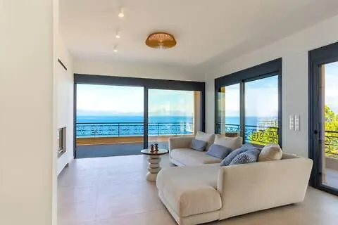 Βίλα Premium Collection